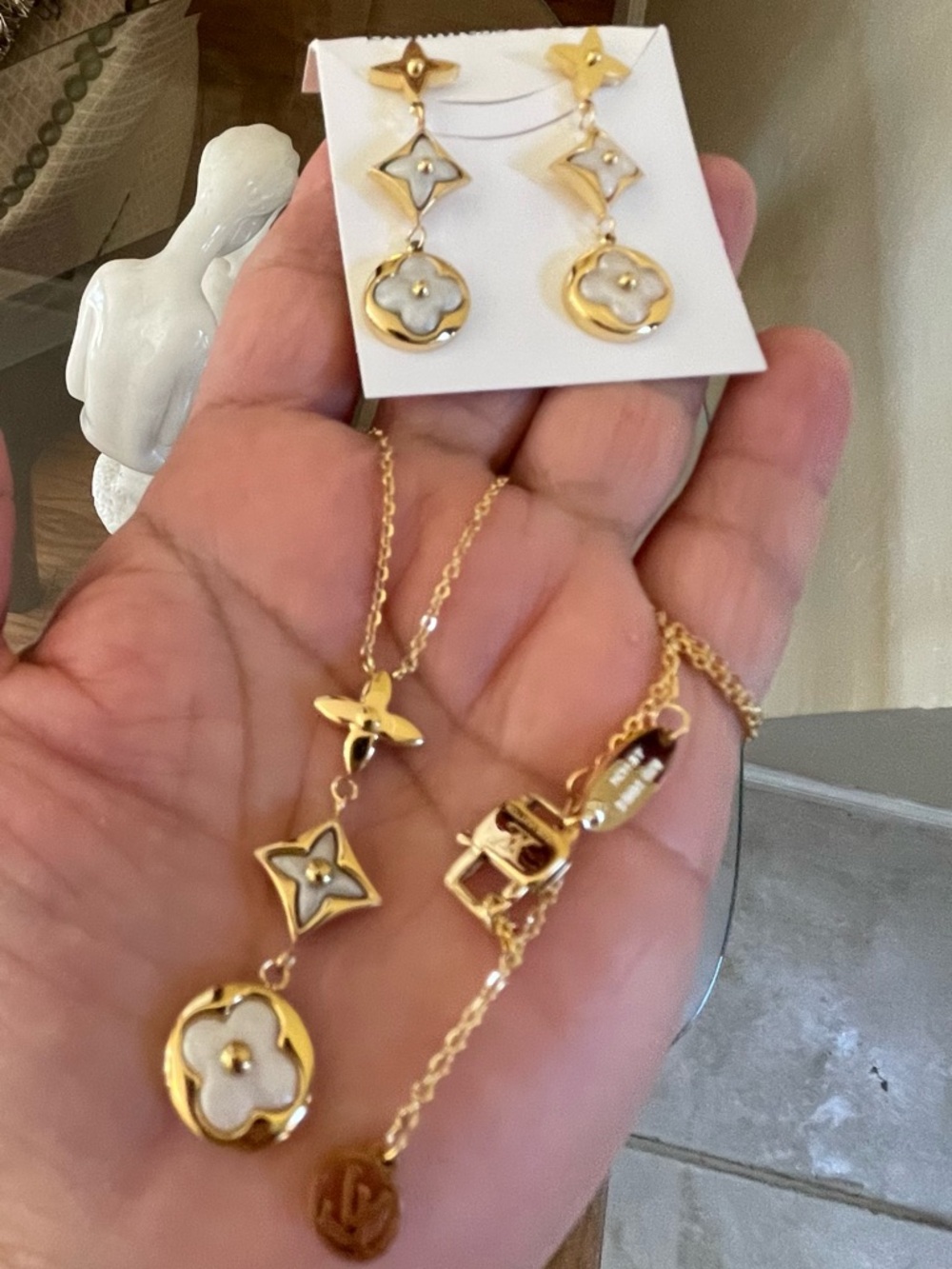Gold and White Floral Pendant Necklace and Earring Set